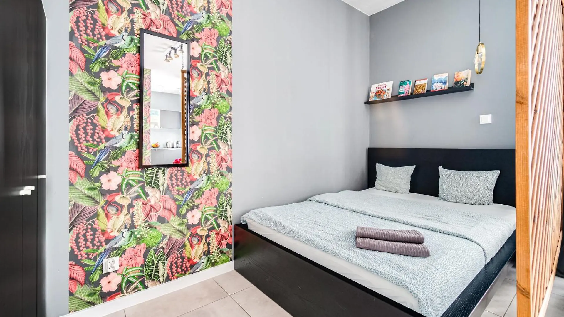 Monkey Apartment ~ 700M Main Square ~ Self Check-In 24H Wroclaw 0*,