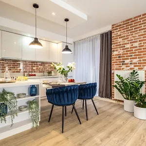  Апартаменты 24 Premium Old Town